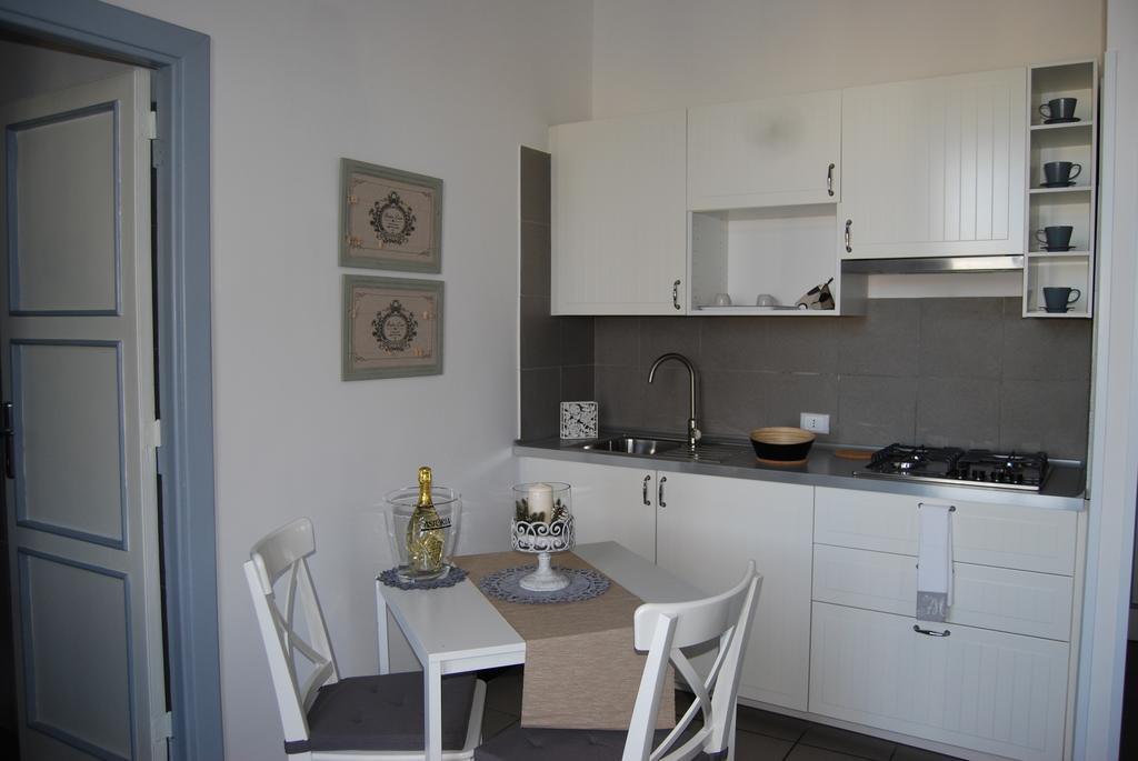 Apartment Blanc Maison Tevere